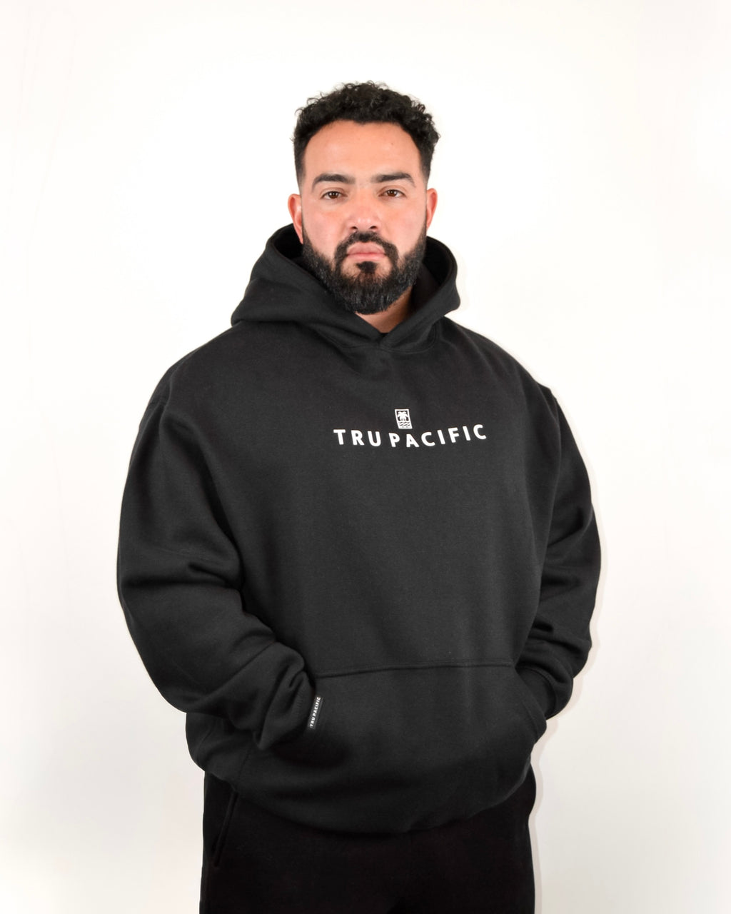Tru Essential Hoodie (Black)