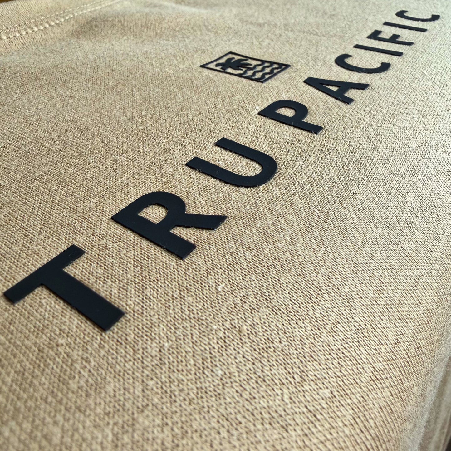 Tru Essential Crew (Sandstone)